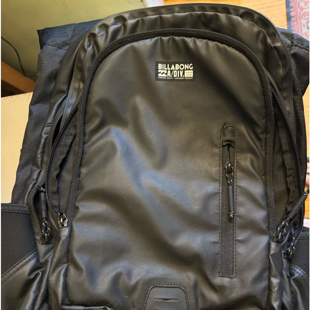 Billabong AV Surf Backpack with wet pouch